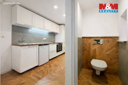 Pronájem bytu 1+1 35 m² Žižkova, Trutnov - Horní Předměstí