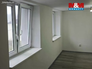 Pronájem bytu 2+kk 51 m² Koněvova, Ostrava - Heřmanice