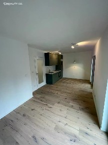 Pronájem bytu 1+kk 33 m² Kurandové, Praha - Hlubočepy