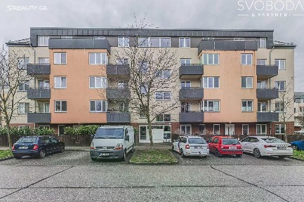 Pronájem bytu 1+kk 34 m² Ve Stromovce, Hradec Králové - Třebeš