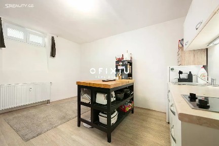 Pronájem bytu 2+kk 43 m² Hostislavova, Brno - Žebětín
