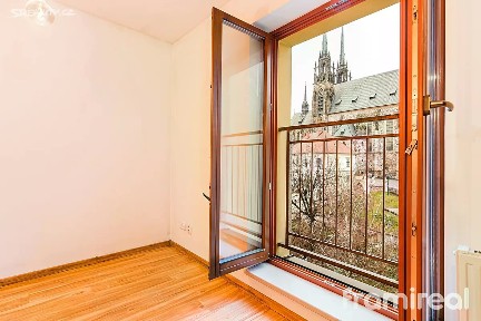 Pronájem bytu 2+kk 50 m² Starobrněnská, Brno - Brno-město