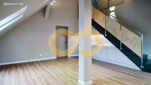 Pronájem bytu 3+kk 150 m² Alšovo nám., Písek - Vnitřní Město