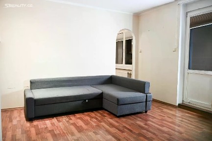 Pronájem bytu 2+1 52 m² Družstevní, Praha - Nusle