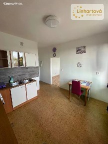 Pronájem bytu 2+1 60 m² U Nádraží, Aš