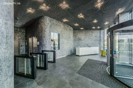 Pronájem kanceláře 447 m² Evropská, Praha - Vokovice