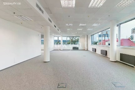 Pronájem obchodního prostoru 290 m² Jankovcova, Praha - Holešovice