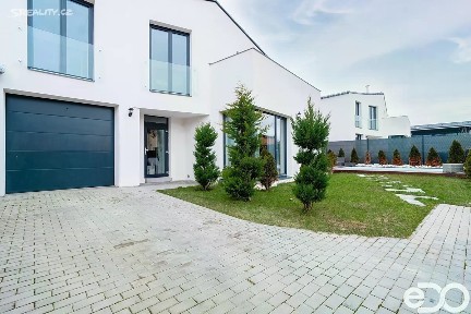 Prodej rodinného domu 139 m², pozemek 310 m² Pohořelice