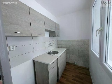 Pronájem bytu 1+kk 28 m² Aléská, Bílina - Pražské Předměstí
