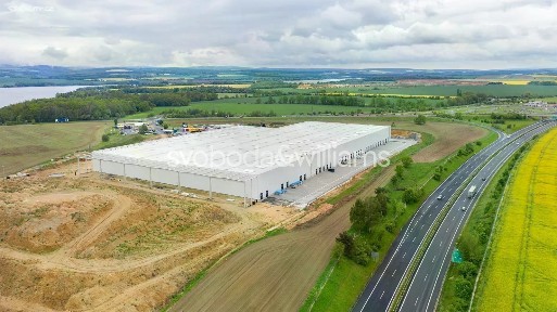Pronájem skladového prostoru 20821 m²