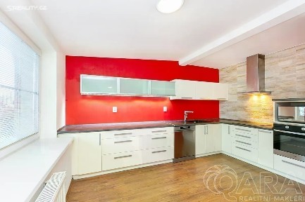 Prodej bytu 3+kk 89 m² Dražice