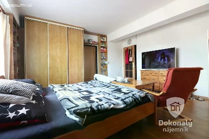 Pronájem bytu 2+1 55 m² Masarykova, Roztoky