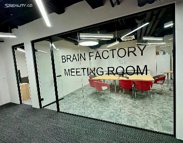 Pronájem obchodního prostoru 194 m² Na Strži, Praha - Krč
