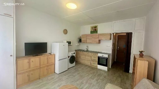 Prodej bytu 1+kk 20 m² Do Zátiší, Cheb