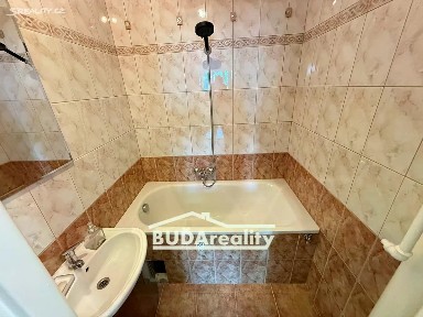 Pronájem bytu 2+1 57 m² Milíčova, Zlín - Malenovice