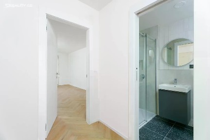 Prodej bytu 2+kk 38 m² Bořivojova, Praha - Žižkov