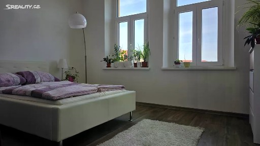Pronájem bytu 2+kk 50 m² Bezručova, Cheb