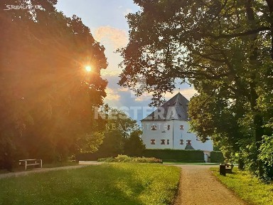 Prodej bytu 5+kk 169 m² Huppnerova, Praha - Ruzyně