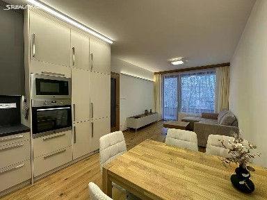 Pronájem bytu 2+kk 56 m² Mužíkova, Praha - Nusle