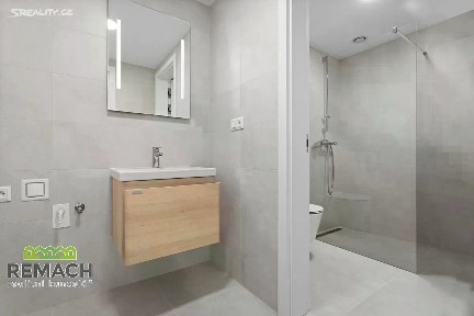 Pronájem bytu 2+kk 60 m² Pálenecká, Hradec Králové - Kukleny
