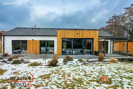 Prodej rodinného domu 120 m², pozemek 1103 m² Zlatá