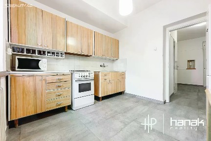Prodej bytu 2+1 61 m² Věžové domy, Zlín