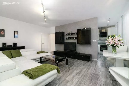 Pronájem bytu 2+kk 70 m² Jantarová, Ostrava - Moravská Ostrava