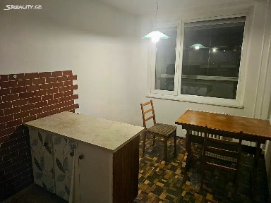 Prodej bytu 3+1 76 m² Dlouhá, Lovosice