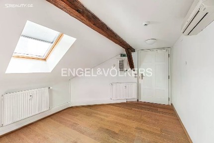 Pronájem kanceláře 131 m² Myslíkova, Praha - Nové Město