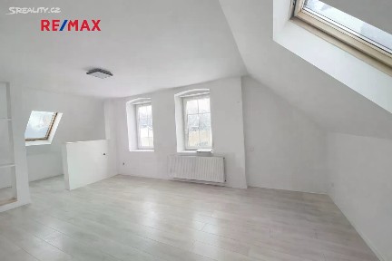 Prodej bytu 1+1 39 m² Hanychovská, Liberec - Liberec III-Jeřáb