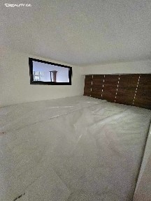 Pronájem bytu 1+kk 23 m² Kardausova, Praha - Dolní Měcholupy