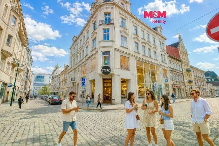 Pronájem restaurace 598 m²