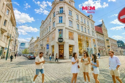 Pronájem restaurace 598 m²