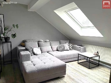 Prodej bytu 2+1 68 m² Na Hrázi, Olomouc - Klášterní Hradisko