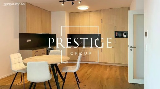 Pronájem bytu 2+kk 65 m² Ramonova, Praha - Strašnice