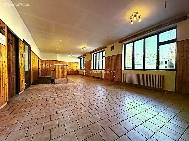 Prodej kanceláře 260 m² Zápy