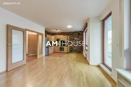 Praha, Praha 9, Vysočany, Ocelářská, 47