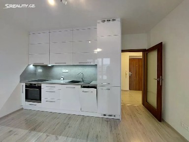 Pronájem bytu 2+kk 53 m² Moskalykova, Brno - Sadová