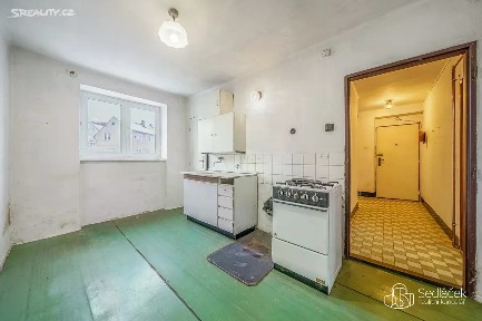 Prodej bytu 2+1 55 m² Slovenská, Sokolov