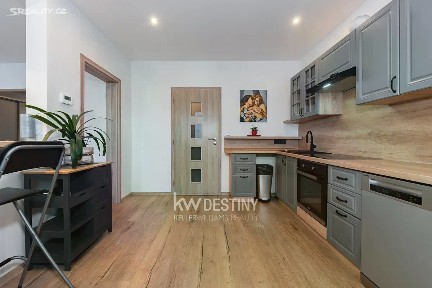 Prodej rodinného domu 176 m², pozemek 231 m² Družstevní, Dubí - Bystřice