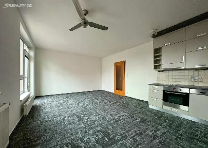 Pronájem bytu 1+kk 43 m² Kabešova, Praha - Vysočany