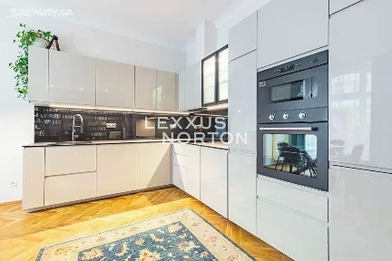 Pronájem bytu 3+kk 111 m² Šmeralova, Praha - Bubeneč