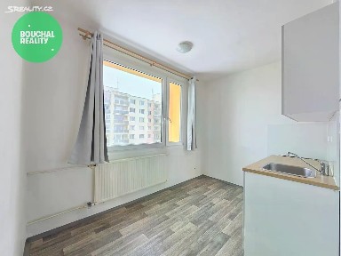 Pronájem bytu 1+1 41 m² Sokolovská, Plzeň - Bolevec
