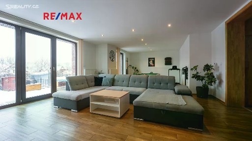 Prodej rodinného domu 198 m², pozemek 444 m² V Aleji, Černá Hora