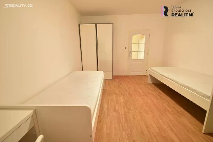 Pronájem bytu 3+1 66 m² Jílová, Zlín