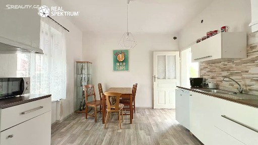 Prodej rodinného domu 37 m², pozemek 976 m² Uherčice
