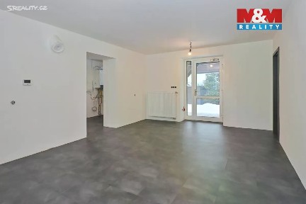 Pronájem obchodního prostoru 84 m² Hlinsko - Blatno