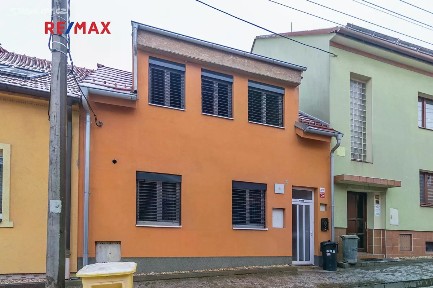 Pronájem rodinného domu 130 m², pozemek 84 m² Kerendov, Ořechov