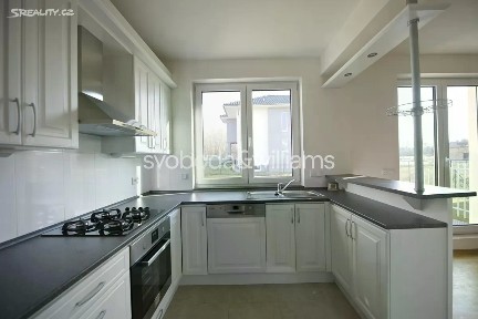 Pronájem rodinného domu 300 m², pozemek 1000 m² Pod Valem II., Průhonice