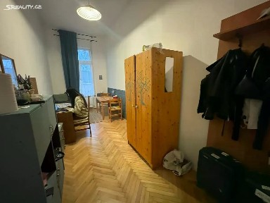 Pronájem bytu pokoje 18 m² Nádražní, Ostrava